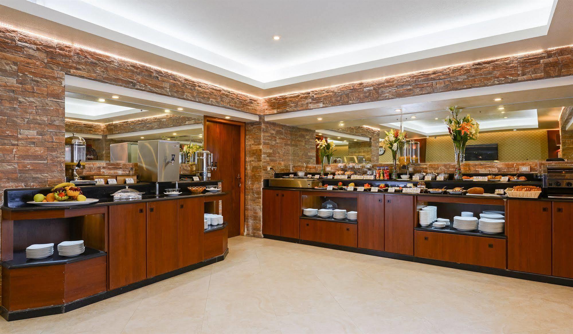 斋月10日米立达酒店 Madinat Al Ashir min Ramadan 外观 照片