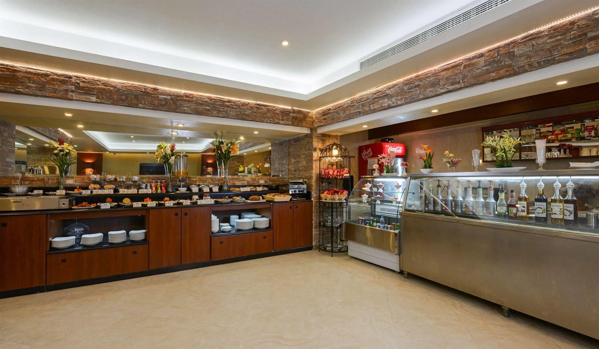 斋月10日米立达酒店 Madinat Al Ashir min Ramadan 外观 照片